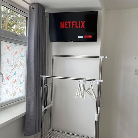 Studio Flat Fully Equipped Apartamento Croydon Exterior foto